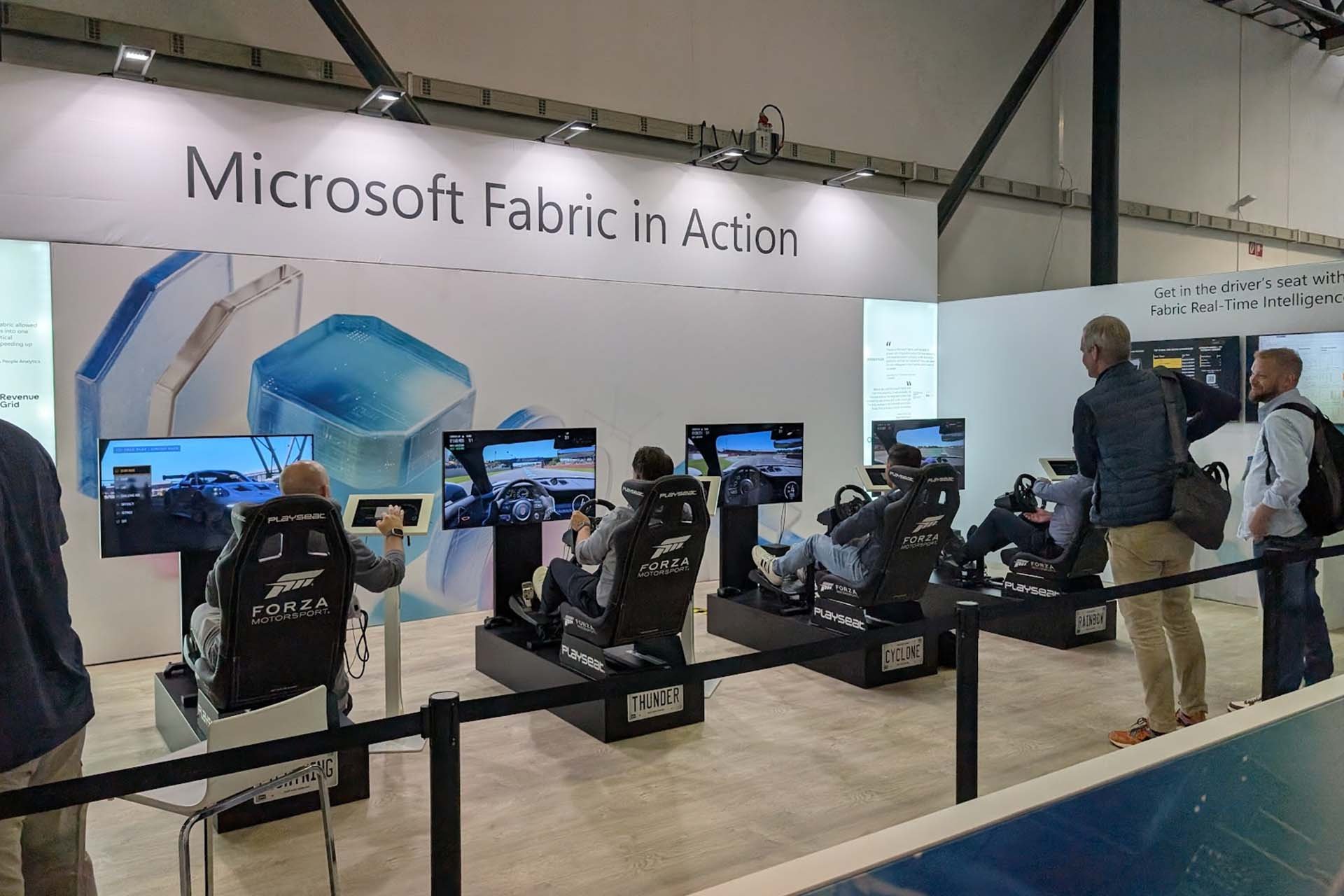 Ajosimulaattoreita Microsoft Fabricin Real-Time Intelligencellä