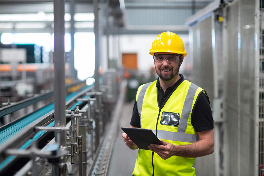 My friend to work at the factory. My friend to work at the factory